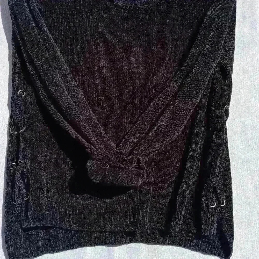 Hippie Rose L velour black rayon sweater criss cross accent normcore grunge